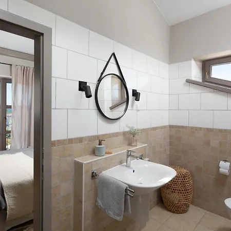 Rustic Ruta & Seseli With A Pool * Sveti Lovreč Pazenatički