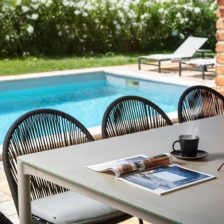 Villa Rustic Ruta & Seseli With A Pool Sveti Lovrec Pazenaticki