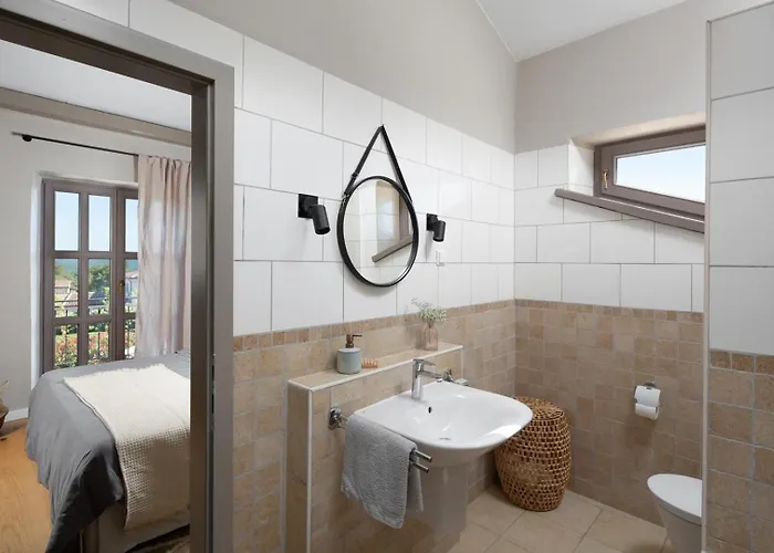 Rustic Ruta & Seseli With A Pool * Sveti Lovreč Pazenatički