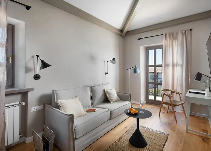 Villa Rustic Ruta & Seseli With A Pool Sveti Lovreč Pazenatički