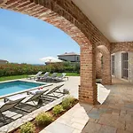 Rustic Ruta & Seseli With A Pool *